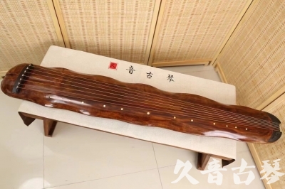 烟台市●久音古琴  ●今日推荐20240831  【断纹蕉叶】